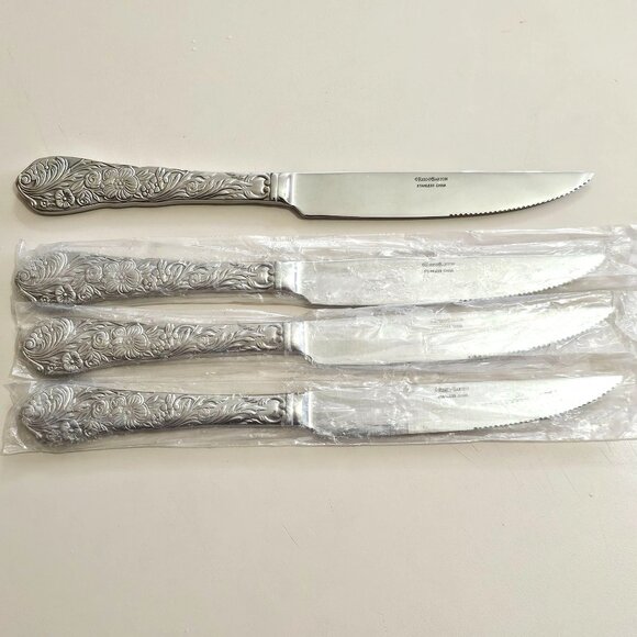 Reed Barton Flora Steak Knives 9.5" set/4 stainless embossed flowers chintz - Picture 4 of 8